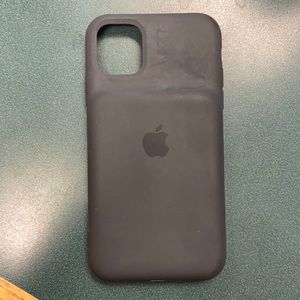 Apple iPhone 11 Smart Battery Case